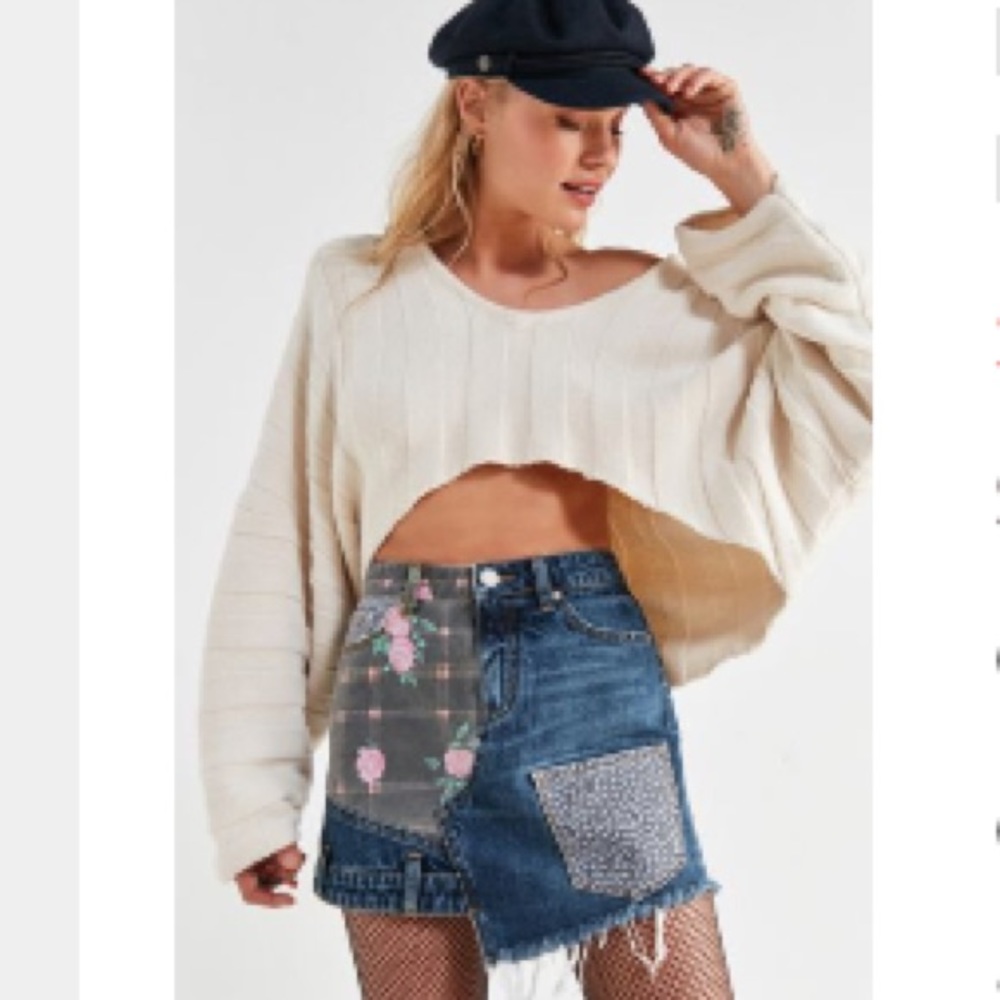 Urban Outfitters Skirt !!